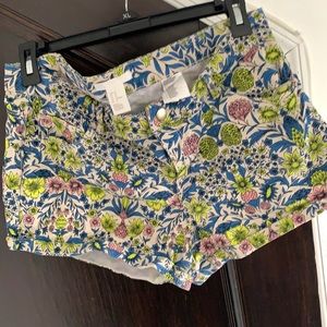Flower print shorts